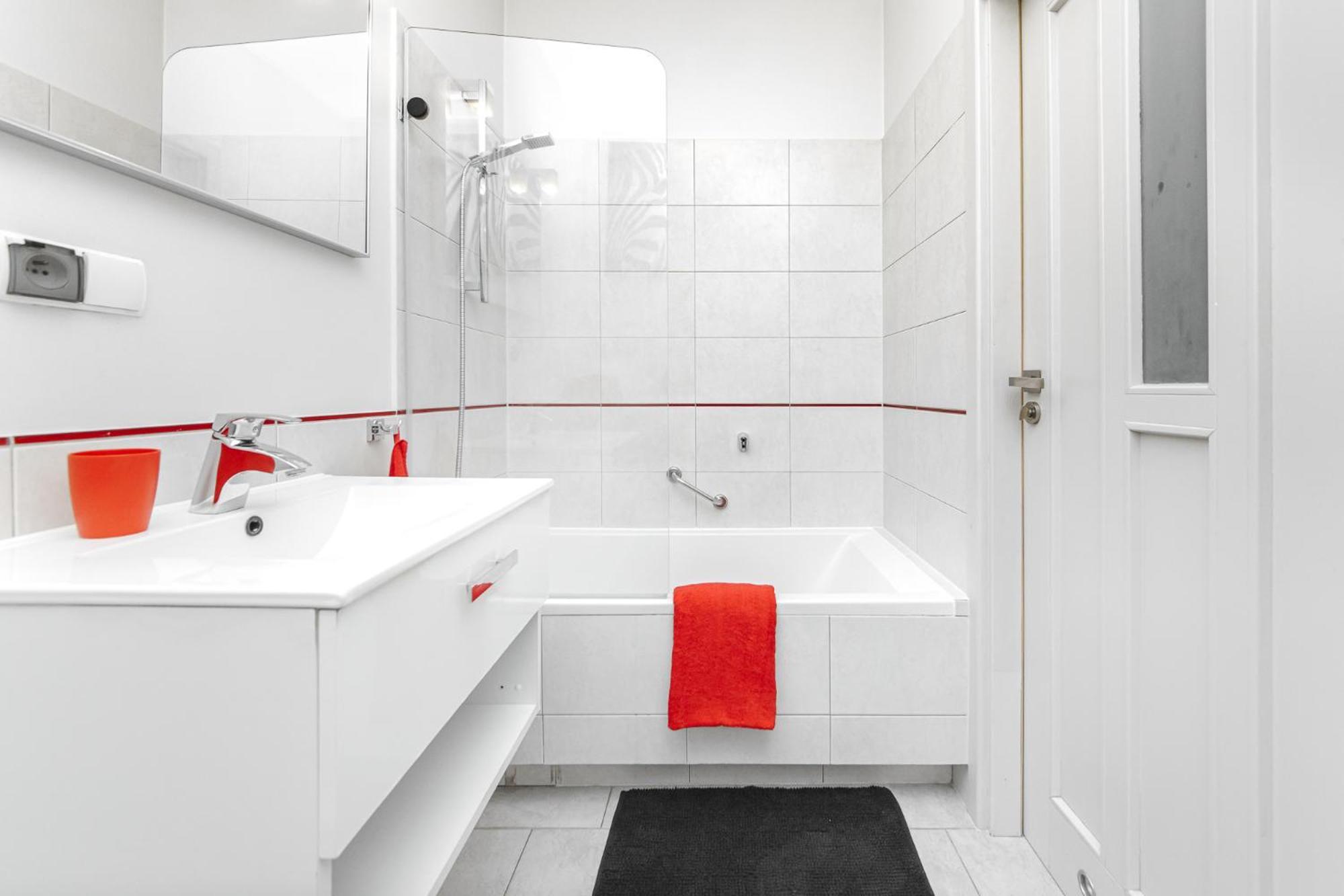 Aura Apartment
